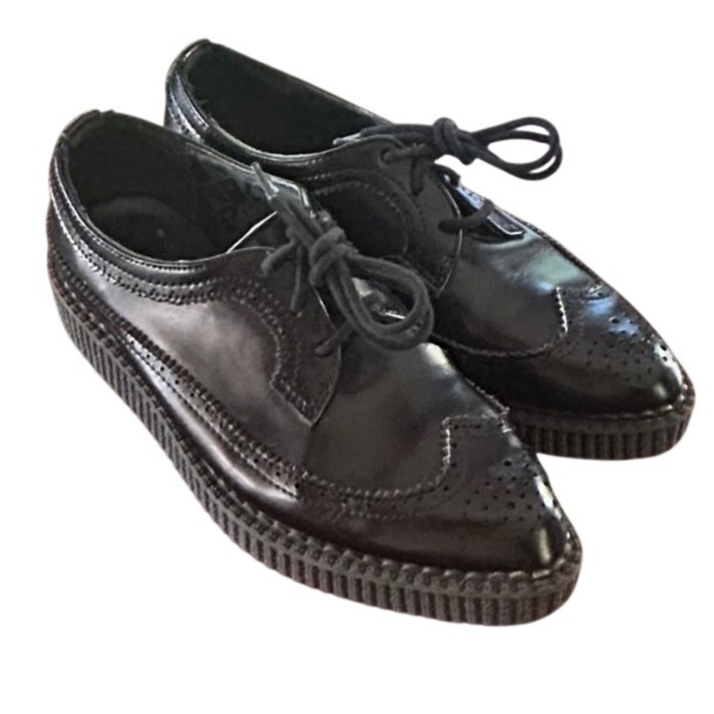 T.U.K. Black Leather Brogue Pointed Wing Creeper Shoes Women 8 Men 6 Punk Goth